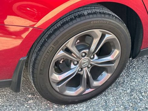 Used 2023 Honda Accord EX image 4