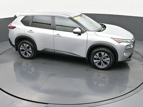 Used 2022 Nissan Rogue SV FWD image 28