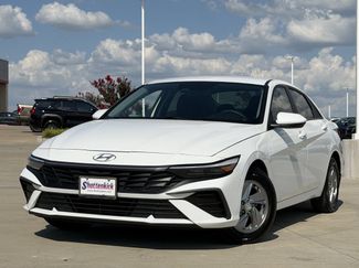 Used 2024 Hyundai Elantra SE FWD video 2