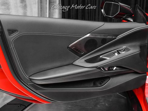 Used 2024 Chevrolet Corvette Z06 w/ Z07 Performance Package RWD image 25