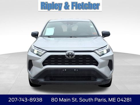 Used 2024 Toyota RAV4 LE AWD/4WD image 2