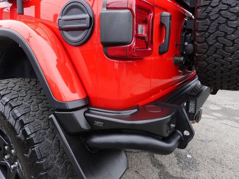 Used 2021 Jeep Wrangler Unlimited Rubicon w/ Dual Top Group AWD/4WD image 86