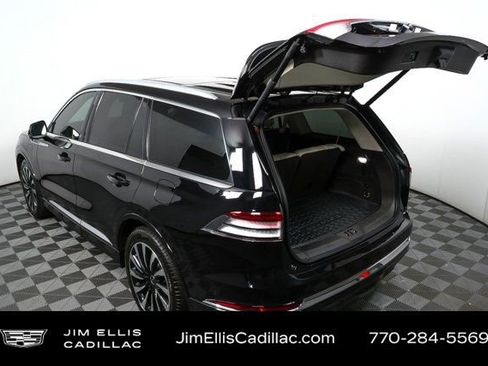 Used 2020 Lincoln Aviator Black Label Grand Touring w/ Class IV Trailer Tow Package image 30