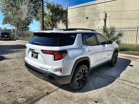 New 2026 GMC Terrain Elevation w/ Black Edition image 11