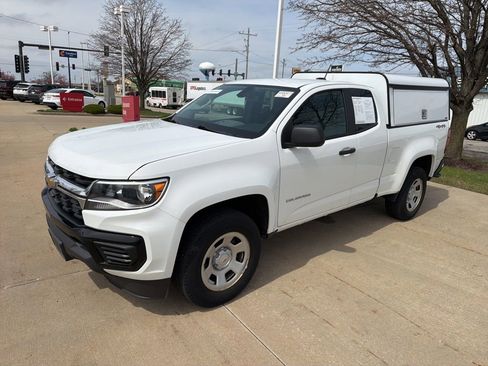 Used 2021 Chevrolet Colorado W/T w/ WT Convenience Package image 10