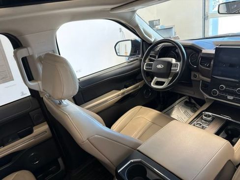 Used 2022 Ford Expedition Max Limited AWD/4WD image 31