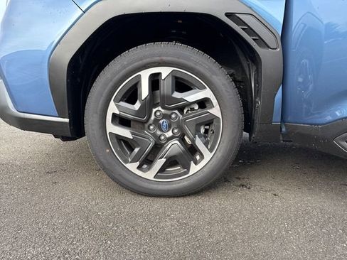 New 2025 Subaru Forester Limited w/ Popular Package #1 image 31