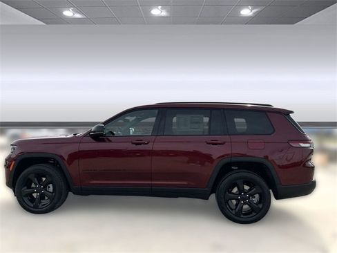 New 2025 Jeep Grand Cherokee L Limited w/ Luxury Tech Group II image 2