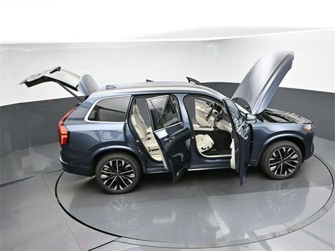 New 2026 Volvo XC90 B6 Ultra image 49