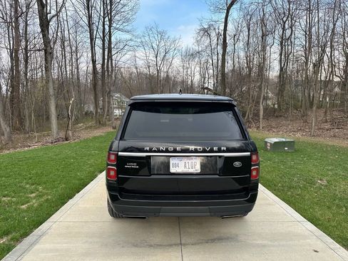 Used 2019 Land Rover Range Rover HSE image 3