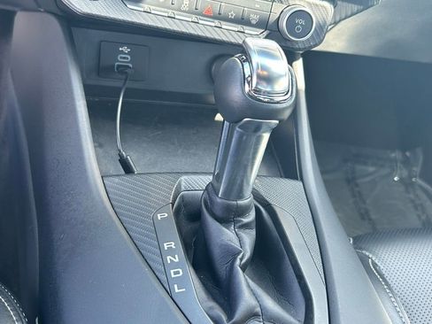 Used 2025 Ford Mustang Premium image 22