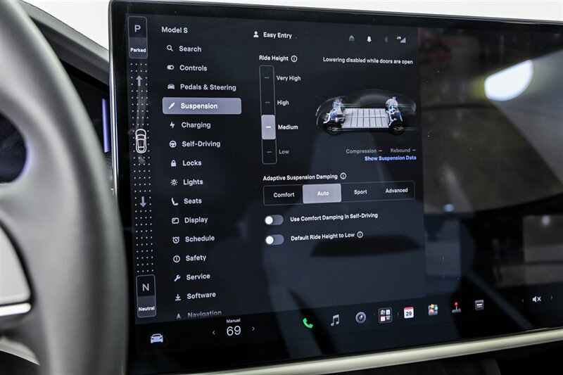Used 2024 Tesla Model S Plaid AWD/4WD image 27