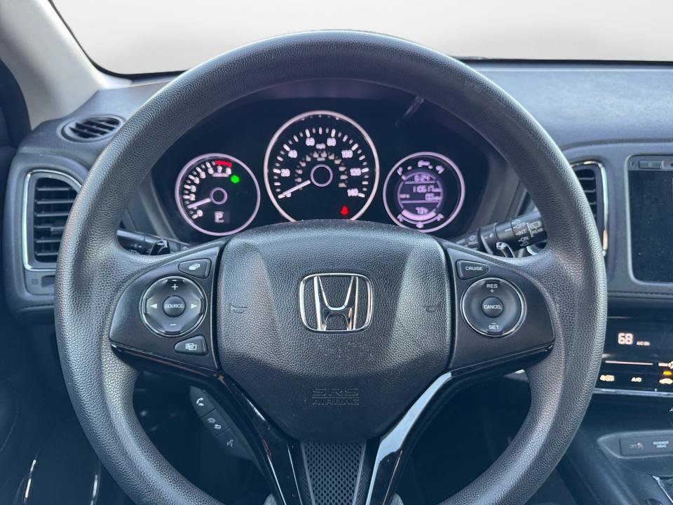 Used 2018 Honda HR-V EX image 10