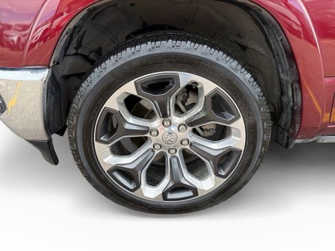 Used 2020 RAM 1500 Limited image 9