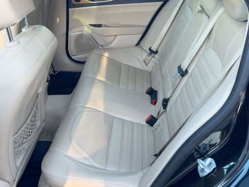 Used 2018 Alfa Romeo Giulia Ti w/ Quick Order Package 22X Lusso image 14