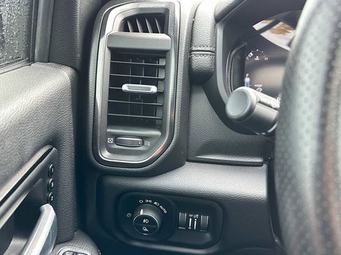 Used 2024 RAM 2500 Rebel w/ Towing Technology Group image 34