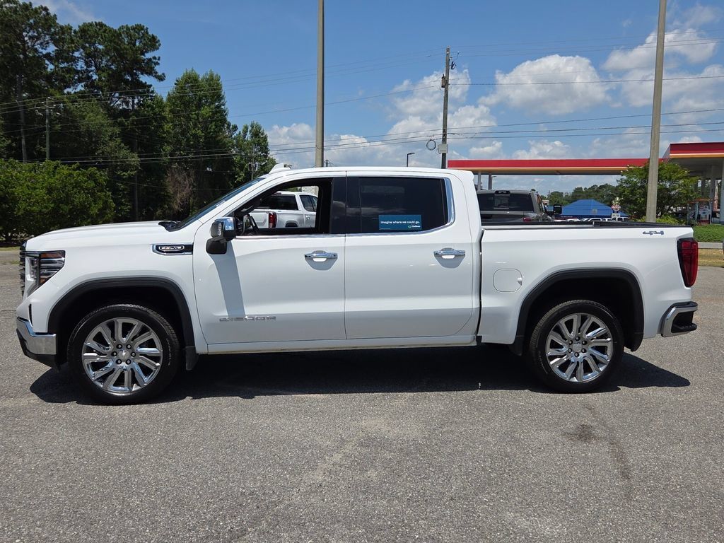 Certified 2026 GMC Sierra 1500 SLT AWD/4WD image 2