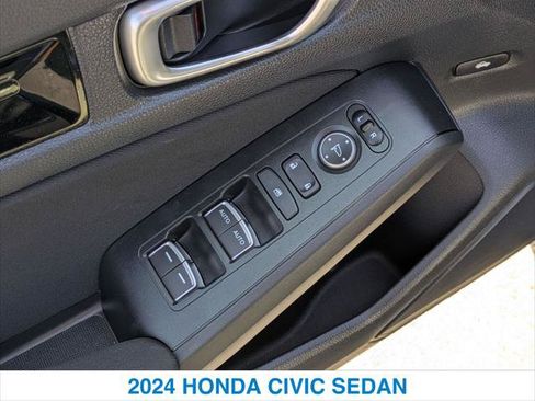 Certified 2024 Honda Civic EX image 13