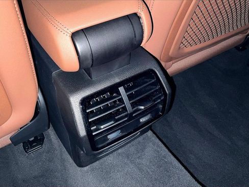 Used 2025 Audi Q3 2.0T Premium w/ Convenience Package image 10