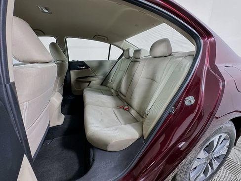 Used 2015 Honda Accord LX image 27