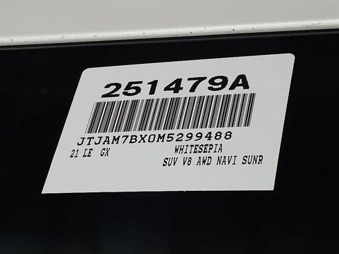 Certified 2021 Lexus GX 460 Premium w/ Premium Package image 36