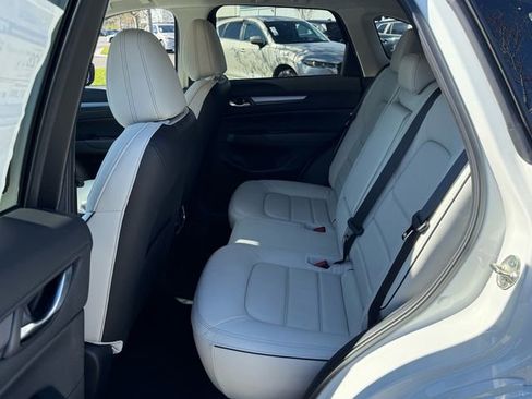 New 2025 MAZDA CX-5 AWD 2.5 S w/ Preferred Package image 5