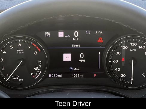 Used 2025 Cadillac XT6 Sport w/ Technology Package image 19