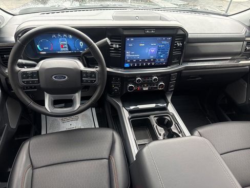 Used 2025 Ford F350 Lariat w/ FX4 Off-Road Package image 16