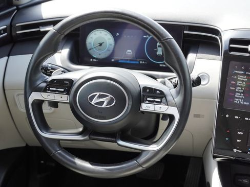 Certified 2023 Hyundai Tucson Limited FWD image 14