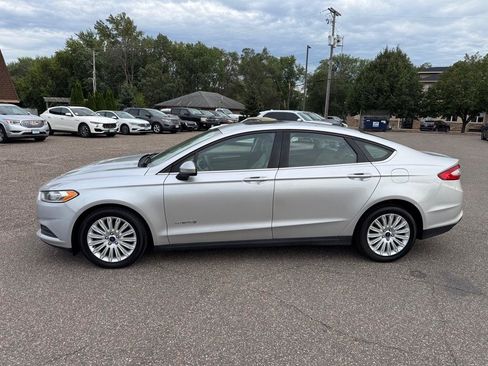 Used 2014 Ford Fusion S FWD image 9