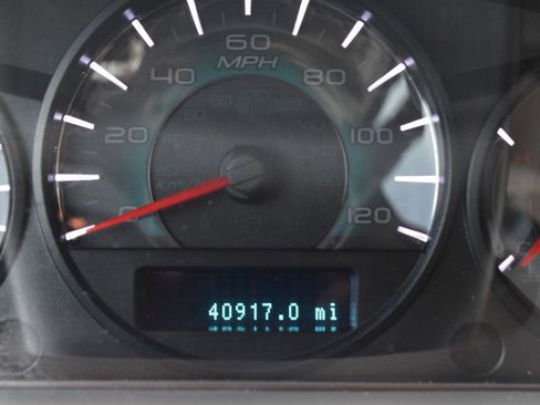 Used 2012 Ford Fusion SEL image 28