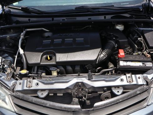 Used 2014 Toyota Corolla LE Premium FWD image 29
