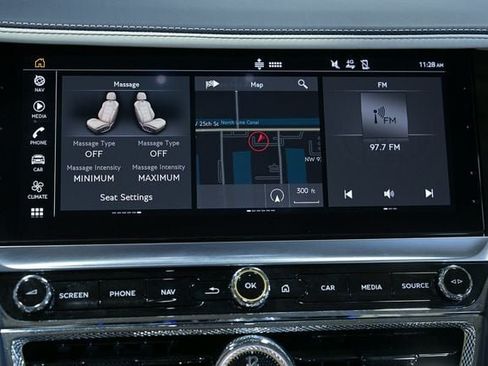Used 2024 Bentley Flying Spur V8 AWD/4WD image 56