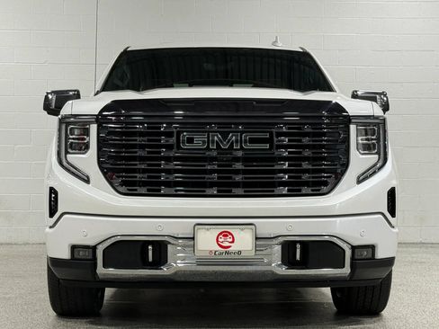 Used 2024 GMC Sierra 1500 Denali Ultimate AWD/4WD image 3