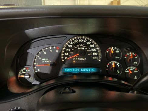 Used 2006 GMC Sierra 3500 SLE w/ Heavy-Duty Power Package image 11