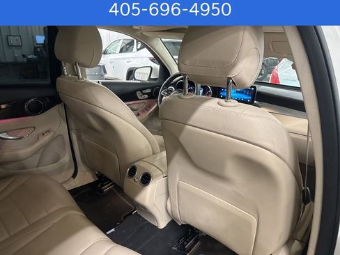 Used 2022 Mercedes-Benz GLC 300 image 28