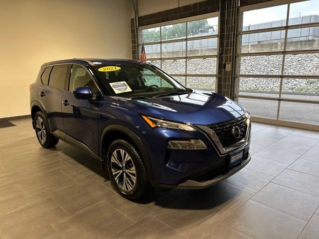 Used 2021 Nissan Rogue SV FWD image 4