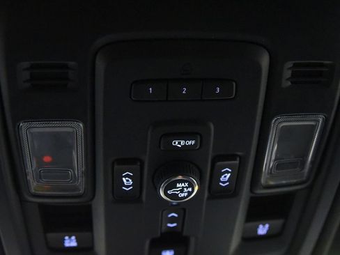 Used 2023 Chevrolet Tahoe Premier AWD/4WD image 51