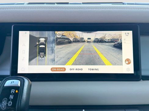 Used 2023 Land Rover Defender 110 SE image 34