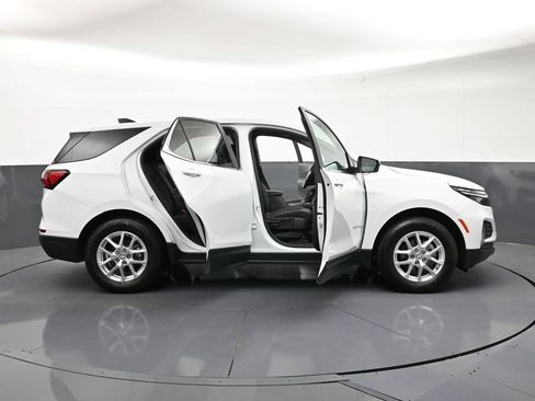 Certified 2024 Chevrolet Equinox LT AWD/4WD image 33