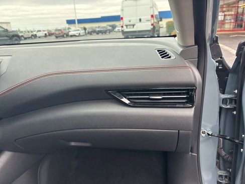 Used 2025 Nissan Sentra SR image 24