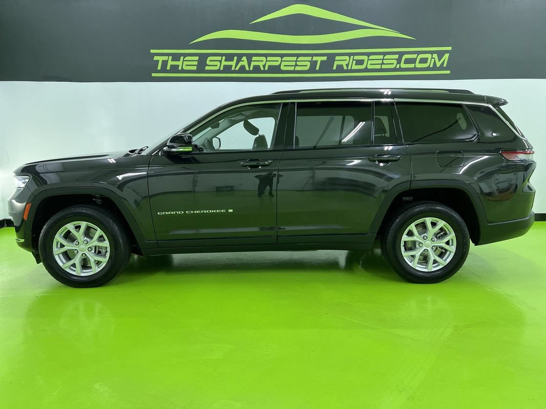 Used 2023 Jeep Grand Cherokee L Limited AWD/4WD image 6