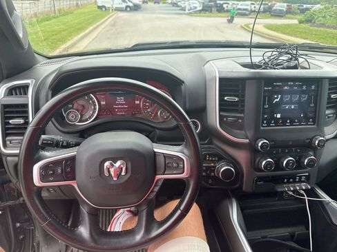 Used 2021 RAM 1500 Big Horn AWD/4WD image 7