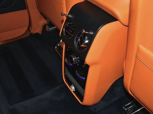 Used 2024 Rolls-Royce Cullinan image 69