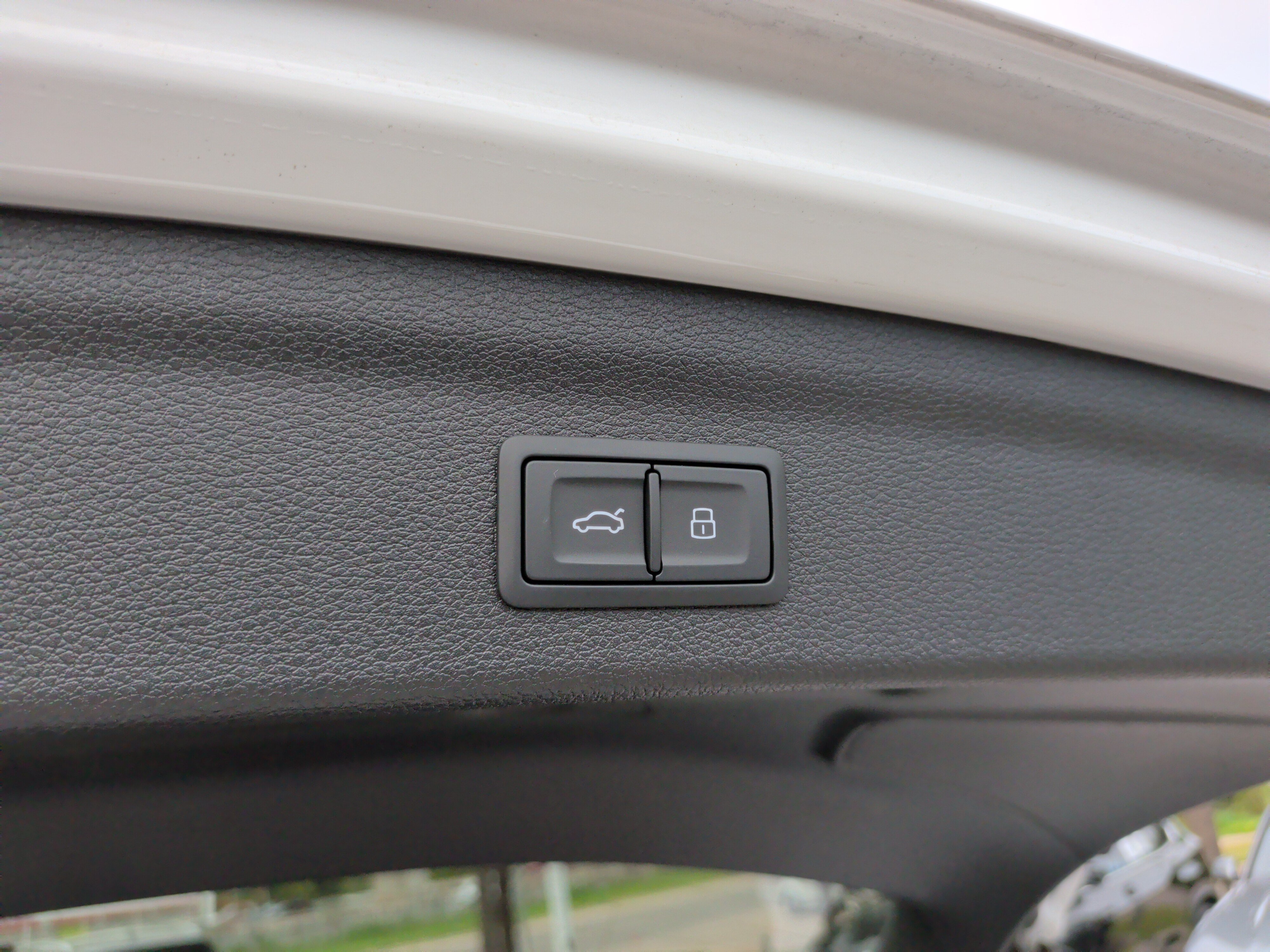 Used 2024 Audi Q3 2.0T Premium AWD/4WD image 38