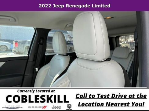 Used 2022 Jeep Renegade Limited AWD/4WD image 10