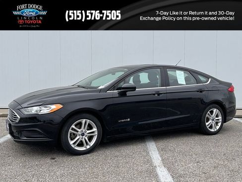 Used 2018 Ford Fusion SE FWD image 1