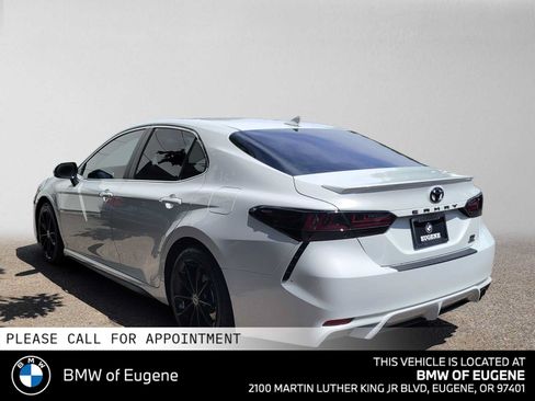 Used 2023 Toyota Camry SE w/ Blackout Package (TMS) AWD/4WD image 5
