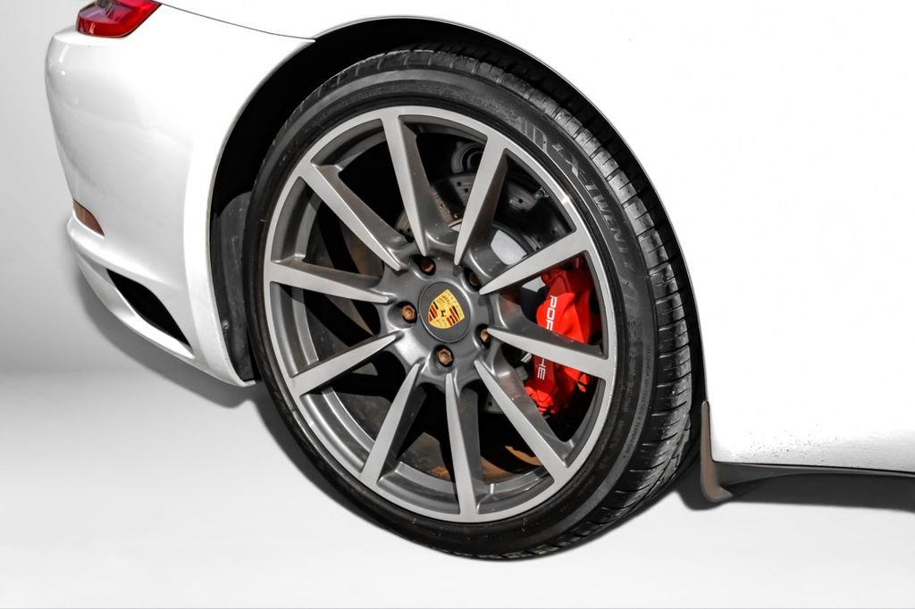 Used 2018 Porsche 911 Carrera image 41
