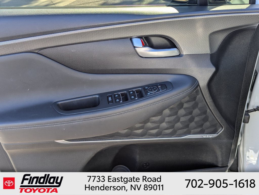 Used 2020 Hyundai Santa Fe SEL FWD image 16